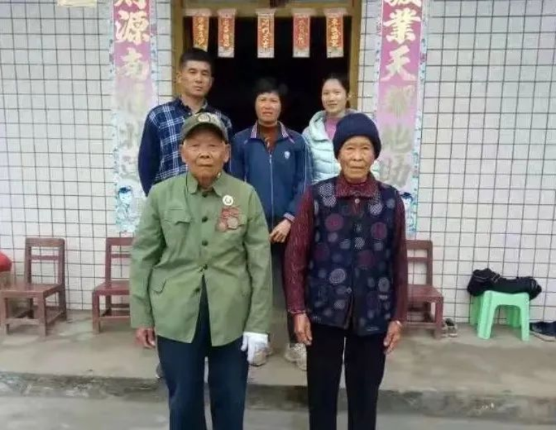 冯三妹.jpg