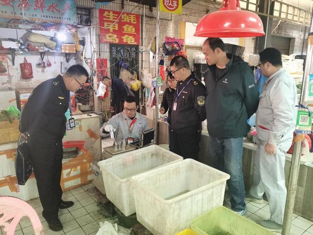 12.30电子计价秤市场秩序专项整治行动2.jpg