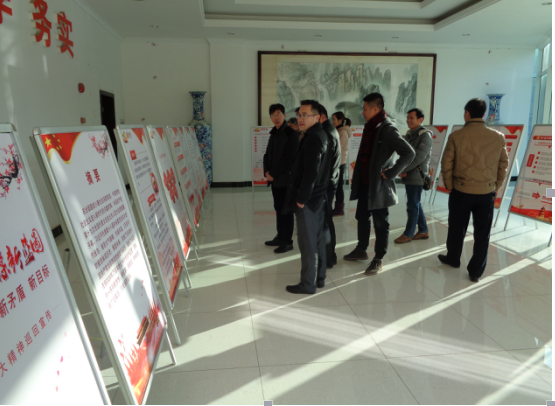 县自来水公司组织党员干部到水务机关参观学习