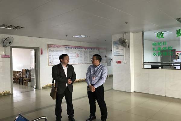 市妇幼保健院领导莅临我县妇幼保健院指导工作