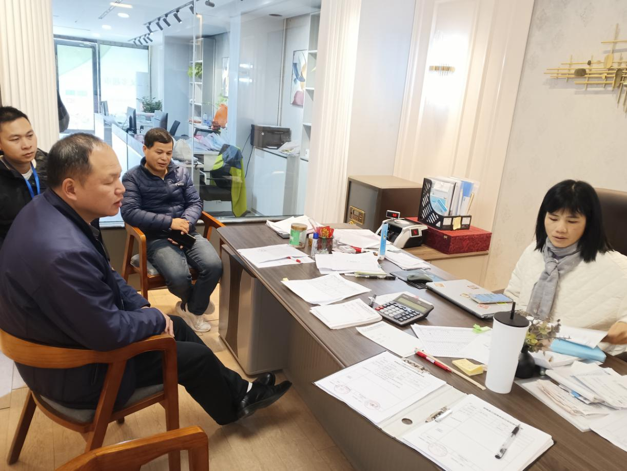 郁南县工信商务局开展国家级县域商业建设行动县项目调研指导工作.png